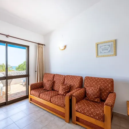 Beach Front Apartment *